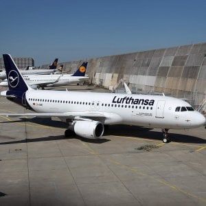 Lufthansa, conti in profondo rosso si salva solo il cargo