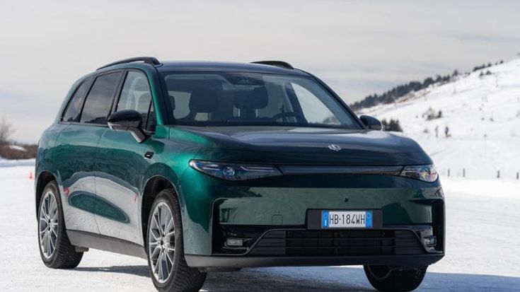 Leapmotor C10 AWD, il brivido della potenza: 600 cavalli e quattro ruote motrici