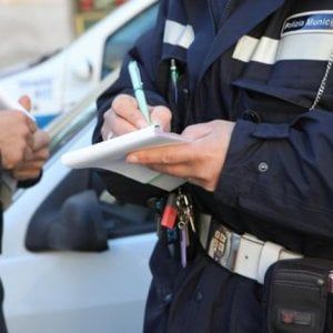 Parla il vigile aggredito: "Salvato dal caschetto, ora voglio tornare in strada"