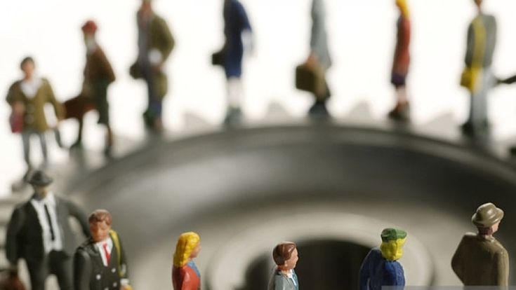 Lavoro, lo Stato padrone è generoso