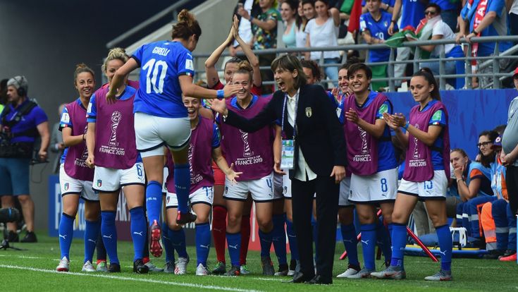 Milena Bertolini: «Ragazze, la vera partita comincia ora»