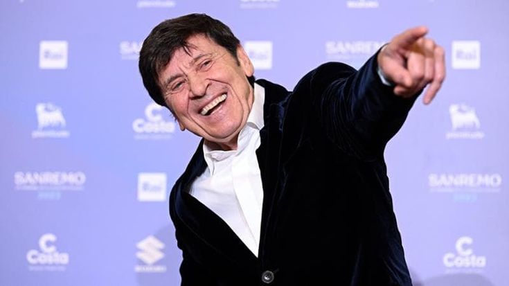 Gianni Morandi, gli 80 anni del ragazzo che continua a far cantare l’Italia