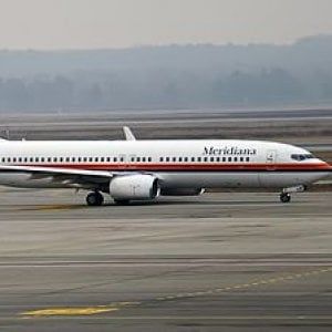 Torino, 12 ore di incubo per i passeggeri di Meridiana bloccati dai ritardi in aeroporto a Caselle 