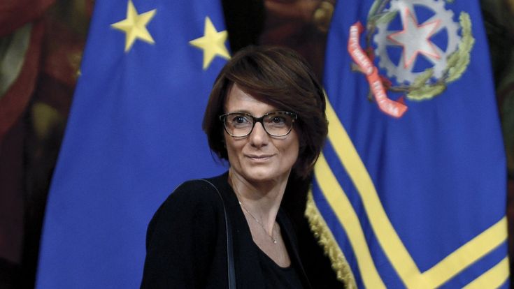 La ministra Bonetti: "Il decreto sulla doppia preferenza in Puglia è un atto storico. Nessuna ingerenza, la parità di genere non è negoziabile"