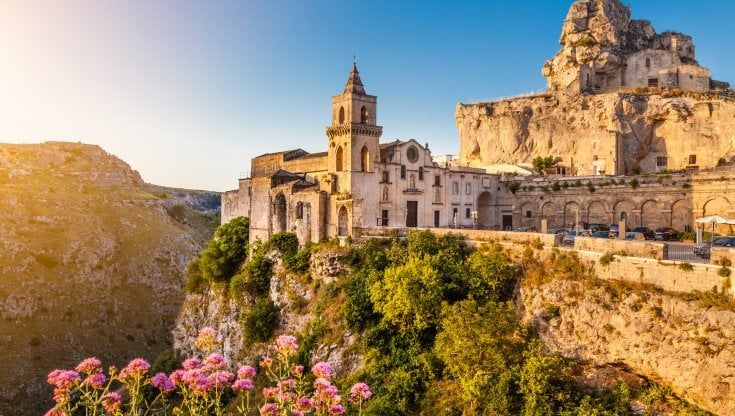 Destinazione Basilicata: turismo a ritmo lento tra parchi letterari, natura e archeologia