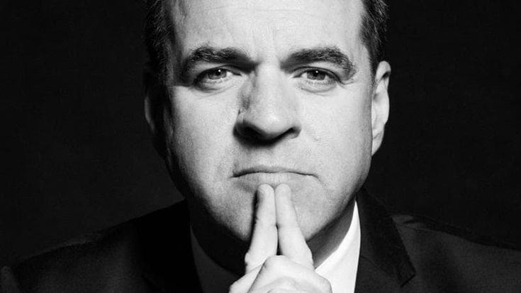 Lo storico Niall Ferguson: “Conflitti, democrazia sotto assedio, pogrom: siamo in pericolo come nel 1939”