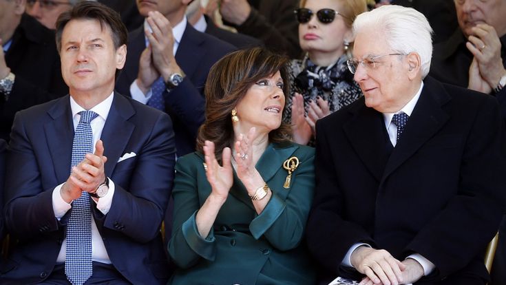Banche, M5S contro Casellati: “Basta indebite interferenze”