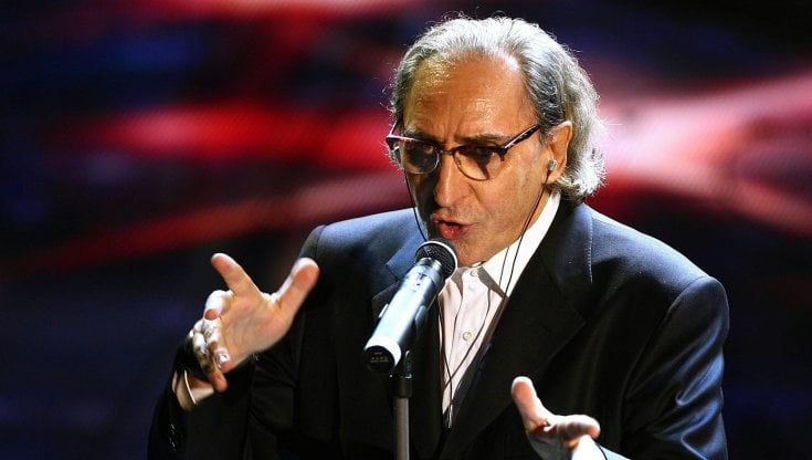 Franco Battiato, a un anno dalla morte l'omaggio a Taormina di Carmen Consoli e Red Canzian