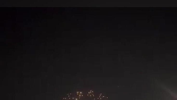 Medio Oriente, missili iraniani su Tel Aviv: le sirene d'allarme risuonano nella notte