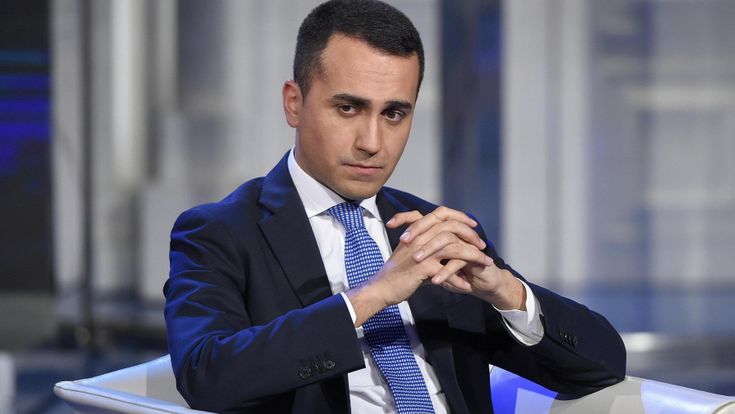 Di Maio attacca Salvini: “Dice no per soldi”. Vitalizi, l’altro flop 5S