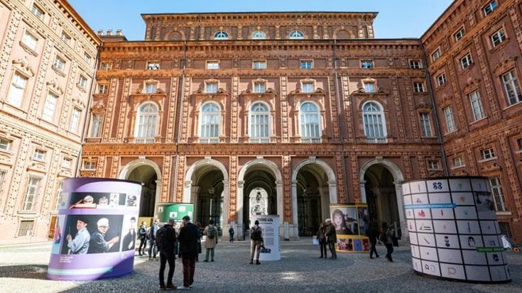 “Torino 4x4”, racconto per immagini di fragilità e speranze
