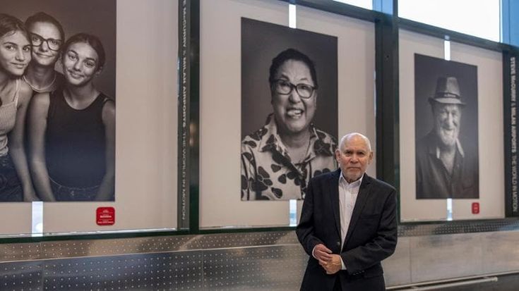 Olimpiadi, il mondo a Malpensa: gli arrivi degli atleti tra gli scatti di Steve McCurry