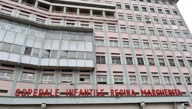 Torino, operato mentre nasceva per un tumore al cuore: salvo grazie a una nuova tecnica