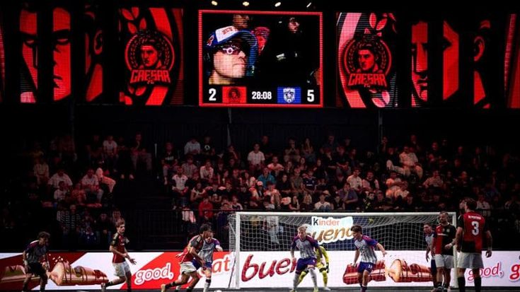 Kings League, torna a Milano la sfida fra calcio e spettacolo con Fedez e Diletta Leotta