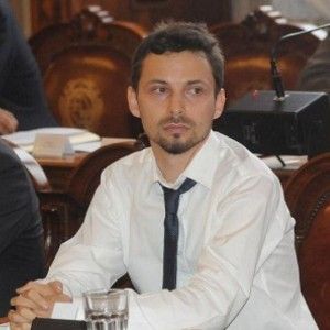L'ex grillino Favia: "Casaleggio mi ha querelato per diffamazione"