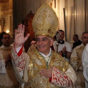 Mafia nelle confraternite, Romeo tace e Pennisi attacca: "Fuori i collusi dalla Chiesa"
