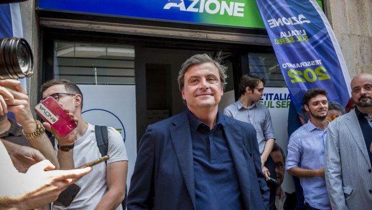 Il polo Calenda “Il Pd non molla i 5S- Al voto da solo e mi candido a Roma”