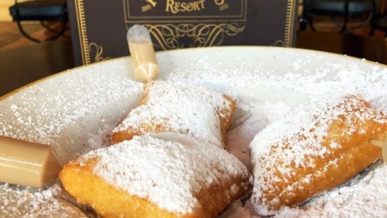 E a Disney World spopolano i bignè vietati ai minori