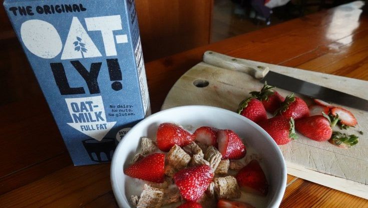 Wall Street si tinge di verde, il latte d’avena Oatly vola già sopra i 10 miliardi