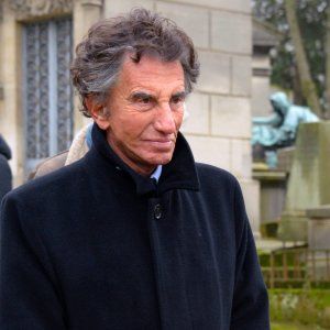 Jack Lang: "Fanatici fermati, ora la politica deve dare prova di creatività"
