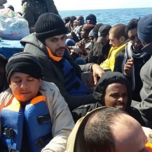 Ue, un piano in dieci punti per fronteggiare l'immigrazione