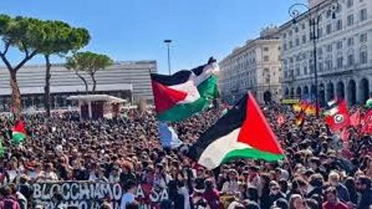 Corteo No Kings, in 15mila a Roma: ecco il percorso della manifestazione e i bus deviati