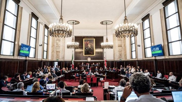San Siro, centrosinistra col pallottoliere per i numeri in Consiglio: l’aula potrebbe spaccarsi