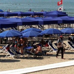 "Basta sesso in spiaggia a Riccione", l'allarme degli albergatori