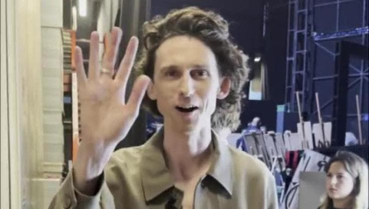 "Dalla strada al palco" diventa special con Carlo Conti e Mara Venier