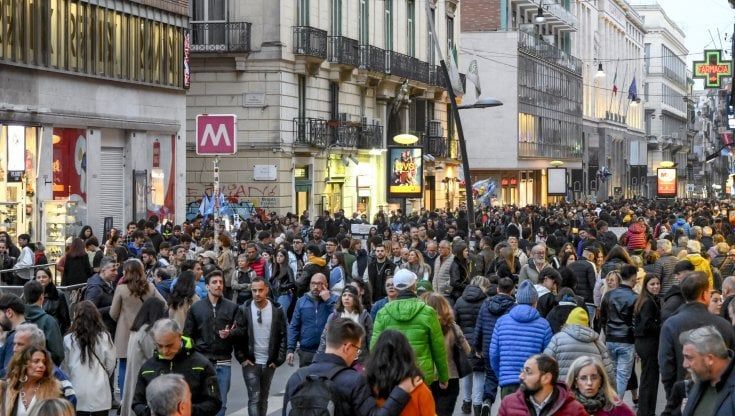 Pasqua a Napoli, arrivano 200mila turisti e il Comune scommette sul cibo