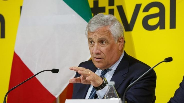 Tajani: “Svegliamoci, il mondo è cambiato. Il Paese è maturo per lo Ius scholae”