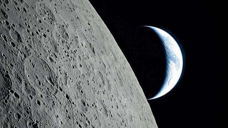 Quel tramonto della Terra sulla Luna segreta