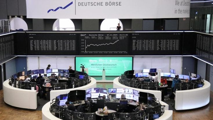 Le Borse di oggi 8 novembre. Milano e le Piazze europee chiudono negative, Wall Strett vola: Tesla vale 1.000 miliardi