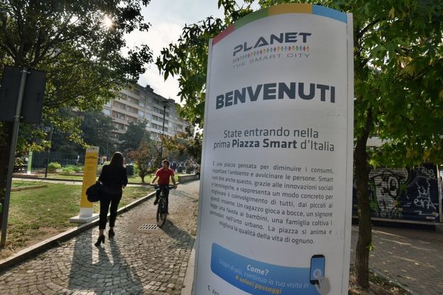 A Torino piazza Risorgimento diventa "smart"