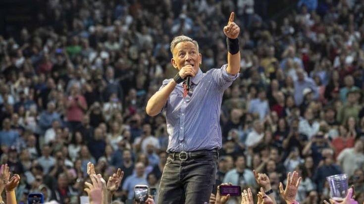 Bruce Springsteen, il video dei primi sette brani dell’ultimo tour: “Abbiamo fatto tremare il Paese”