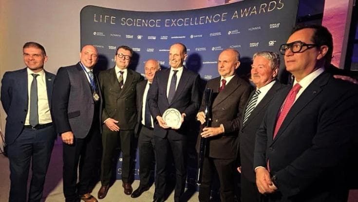 Tumori, Max Allegri premiato dal ministro Schillaci per il suo impegno nella prevenzione