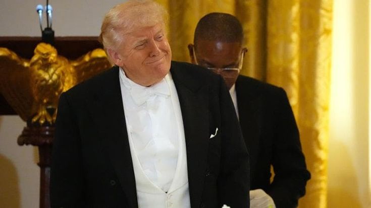 Apocalisse Trump, l’orologio che segna quanti giorni mancano alla fine del mandato del presidente