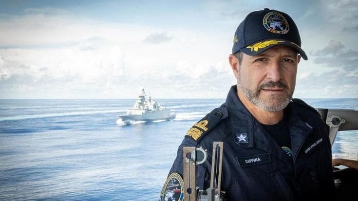 Per la prima volta un carrier strike group della Marina Militare italiana in missione nell’Indopacifico. Il contrammiraglio Ciappina: “Siamo i primi in Europa”
