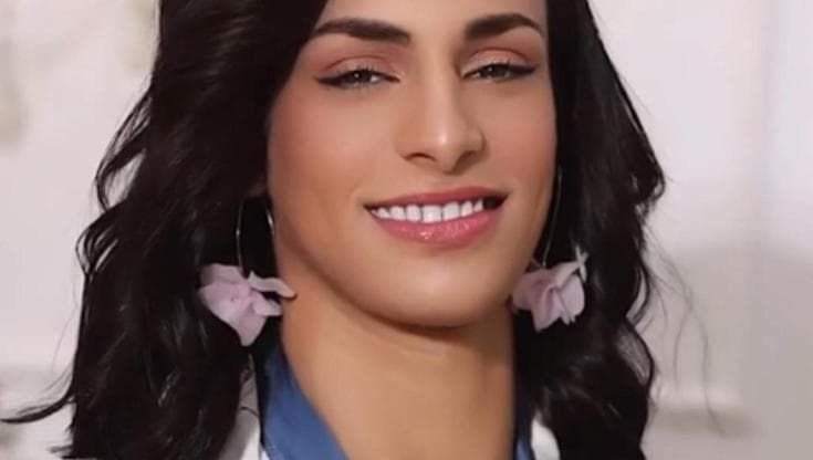 Imane Khelif cambia look: trucco e nuovo taglio di capelli per la pugile algerina