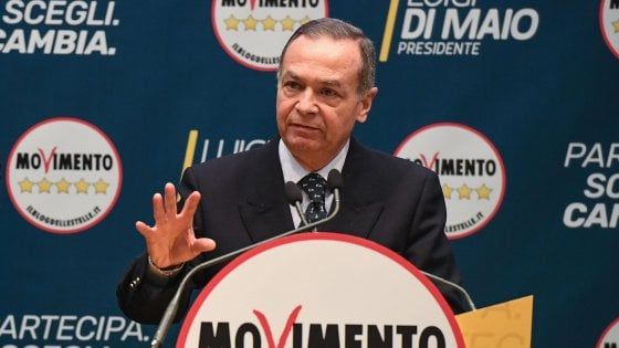 M5s, gaffe sui candidati: Veri già eletto col Pd e a Firenze contro Renzi un ex 'renziano doc'