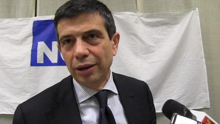 Governo: Lupi: "Non sostituiremo il sottosegretario Gentile"