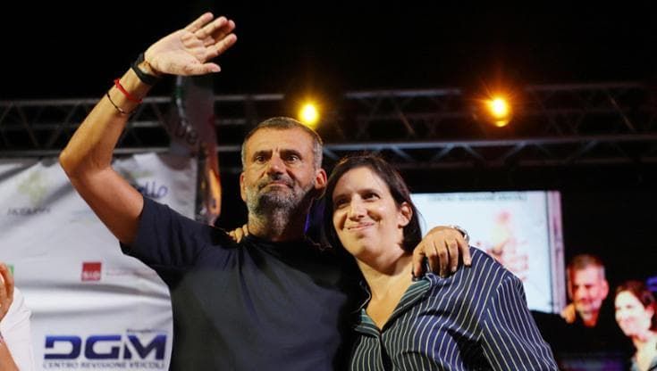 Decaro e lo sprint elettorale: il 16 novembre con Schlein. Comizio finale il 21 solo con i candidati