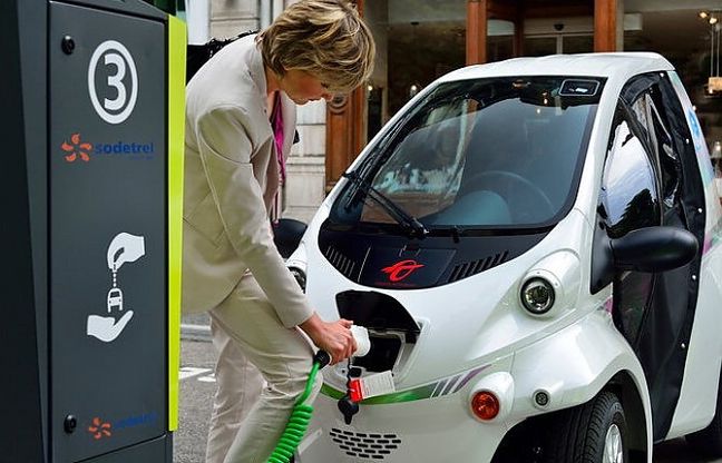 Il car sharing del futuro? Sar&agrave; elettrico