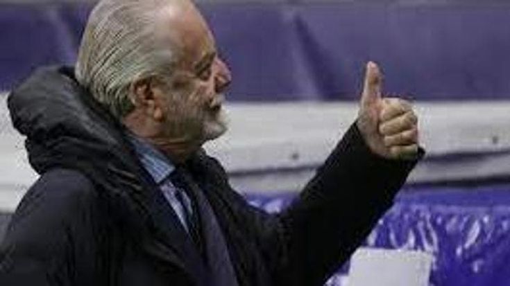 Napoli, il caso stadio, l’ex sindaco di Afragola Tuccillo: “De Laurentiis mi disse: chi paga per comprare i terreni?”