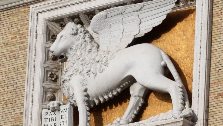 Generali, da Ferak a Cassa Forense: i "piccoli" soci nella battaglia per il Leone