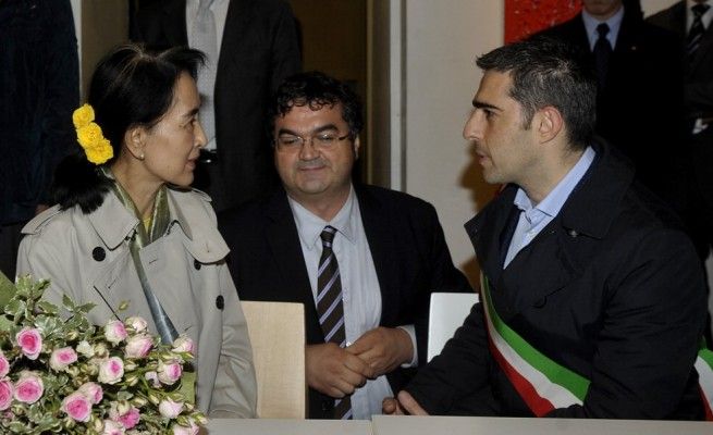 "Io, angelo custode<br />di Aung San Suu Kyi"