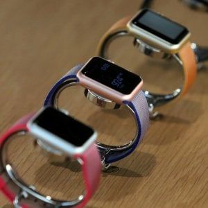 Apple Watch, lo schermo sarà più sottile
