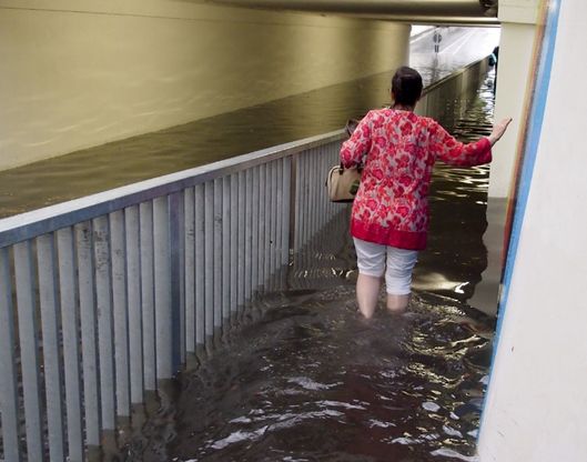 Maltempo a Rimini, <br />allagati i sottopassi