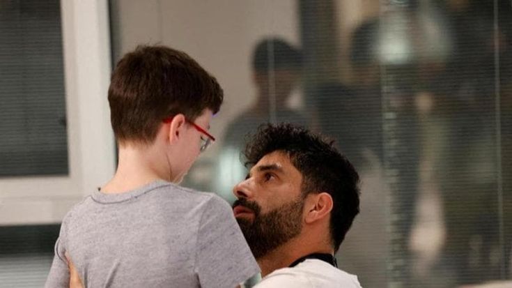 Il day after degli ostaggi israeliani liberati: “Sognavo di andare a casa”. Psicologi al lavoro sui traumi
