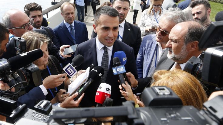 Ora il M5S teme il fuggi fuggi con destinazione Italia Viva e Lega